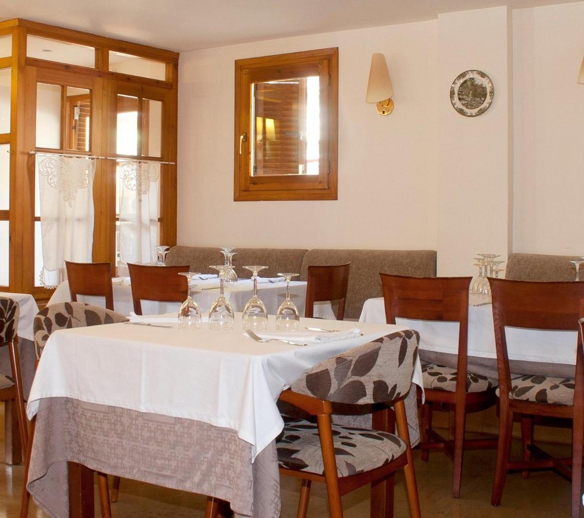 Hotel-Restaurante Badain Lafortunada Buitenkant foto